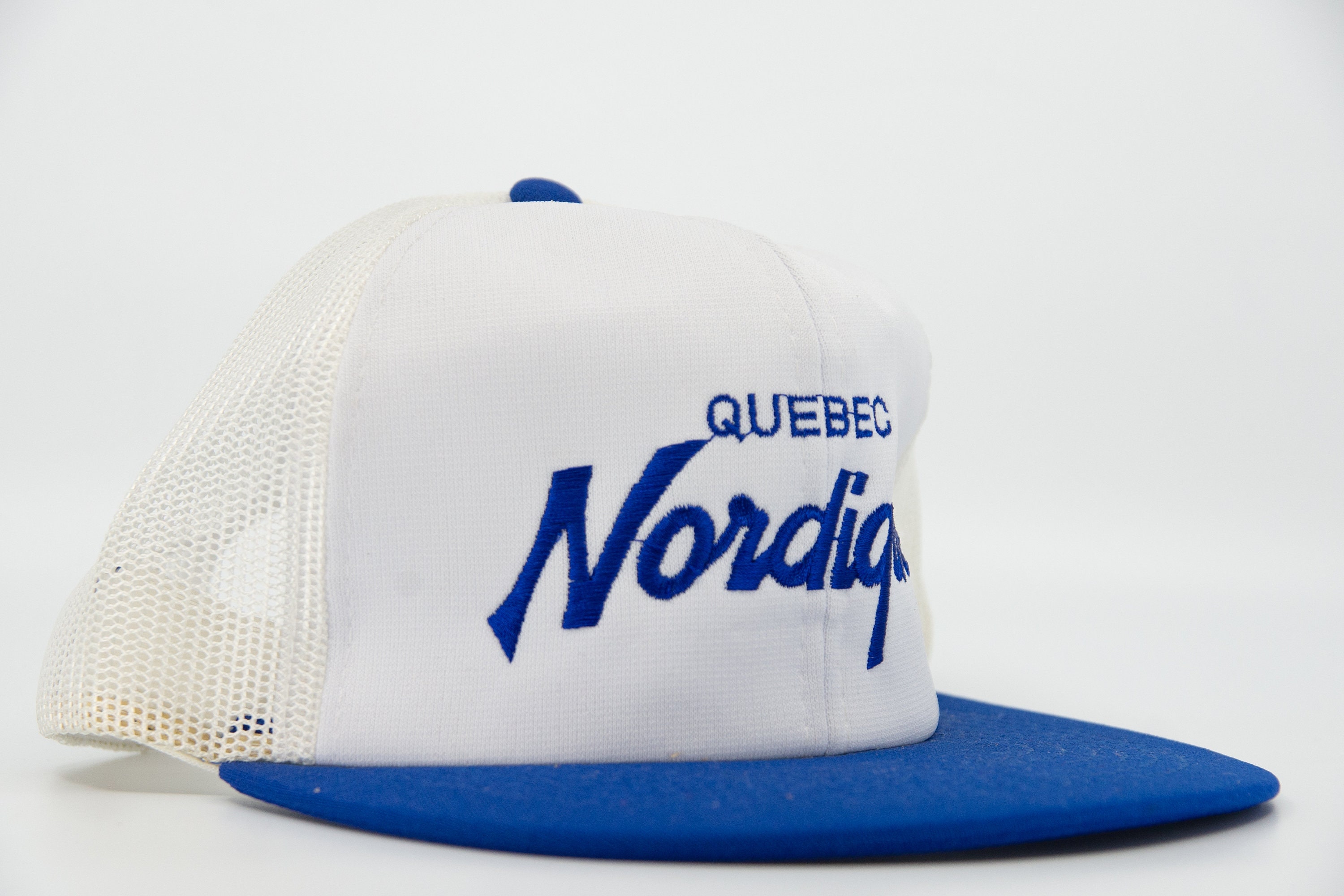 Vintage NWOT NHL Quebec Nordiques #1 Apparel Twill Snapback Hat