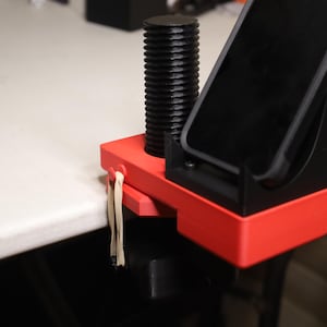 Abrazadera de mesa resistente para accesorios