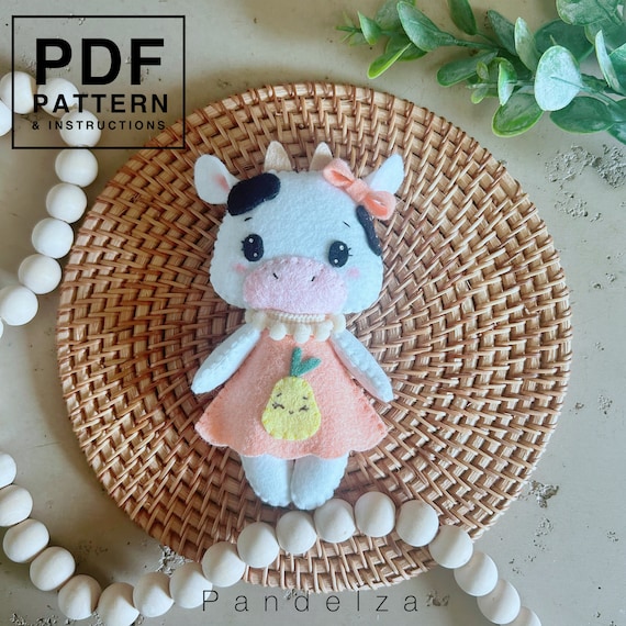 Cow felt doll PDF Pattern. DIY felt toys doll plushie/ baby mobile/ nursery/ ornament. Hand sewing pattern. Farm animal pattern.