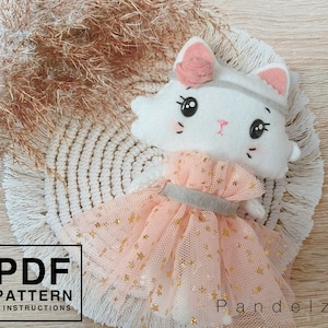 Cat felt PDF pattern. DIY kitty plushie toy doll sewing with easy pattern tutorial. Baby cat felt toy pattern. Great gift idea.