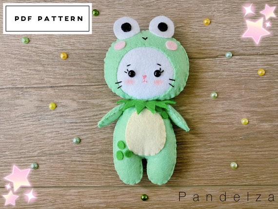 Cat wearing frog costume felt PDF pattern. Easy doll cat pattern with sewing tutorial. DIY Cute cat felt softy doll baby mobile toy.