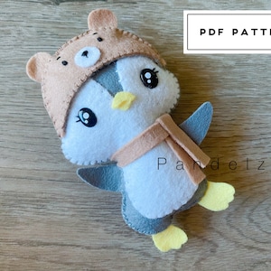 Penguin with bear hat PDF Pattern. DIY softy plushie felt toy/ doll/ animal. Easy pattern with tutorial. Baby mobile toys/ great gift.