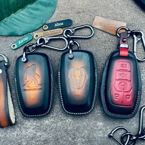 Cover per Mustang Mach E Shelby Dark Horse Gt350 Gt 350 Cobra Custodia per portachiavi MachE Mach1 Smart Keyless Remote Holder Timbro