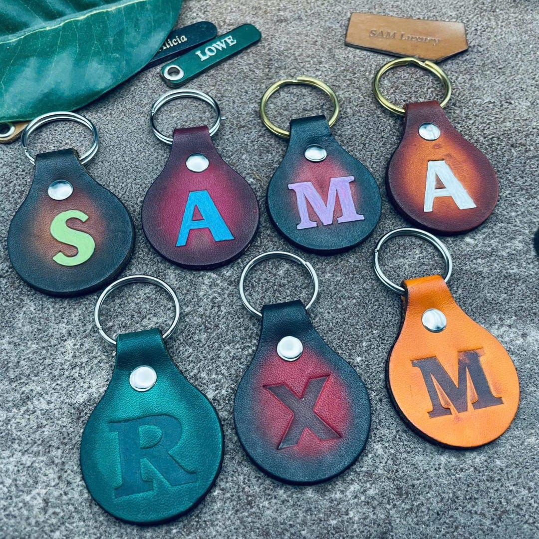 Personalized Initials Letter Keychain Tag Monogram Leather Round Circle ...