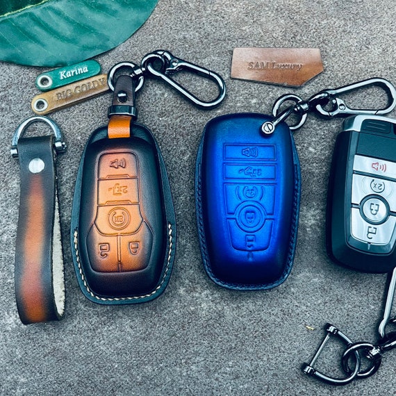 For F150 Explorer Expedition King w Ranch F250 Lariat xlt Tremor Super duty Leather Key Fob Cover Case Keyless Remote Holder Custom Keychain