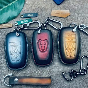 Key Cover For 2025 2024 Dark Horse coyote Mach E Mach1 Ecoboost Gt Leather Key Fob Cover Case Keychain Remote Holder Keyless Protect Clip