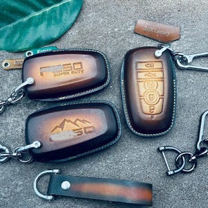 For F150 F250 F350 F Super Duty Lariat Xlt Limited Platinum Explorer Expedition Leather Key Fob Cover Case Keyless Remote Holder Keychain