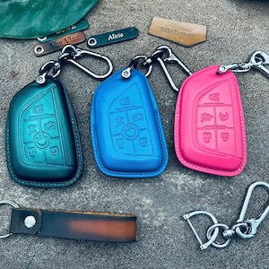 Cover fit For Cadillac Escalade Esv CT4 CT5 Cts Xts Srx Ats Xt4 XT5 2025 2024 Key Fob Cover Case Fob keychain Keyless Remote Holder Gift