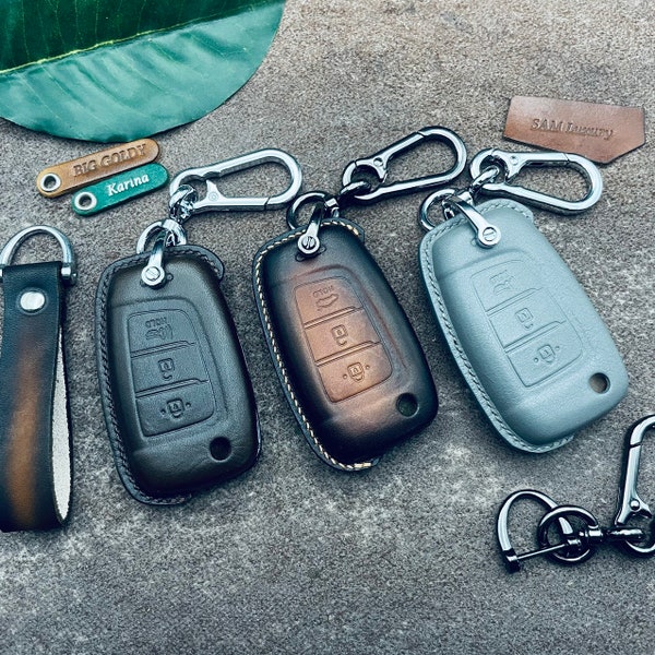 For Fit Flip Key Tucson Elantra Sonata Solaris Kona Accent Veloster Venue Santa 2023 Leather Key Fob Cover Case Keyless Holder Keychain Gift