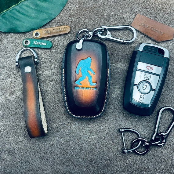 Painting Color Bronco Sasquatch Bigfoot Sport Key Fob Cover Case Leather keychain Keyless Holder Accessories Custom outstanding Gift Drawing