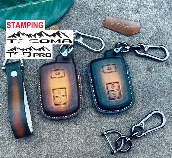 For 2023 2024 Tacoma Trd pro Sport Sr Sr5 PreRunner Limited Trailhunter Key Fob Cover Case Leather Keyless remote Holder Keyring Keychain