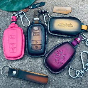 ALL Typ 4Runner Highlander Landcruiser Rav4 Prius Tundra Tacoma Sequoia Corolla Cruiser Leder Schlüsselanhänger Abdeckung Fall Fernbedienung Halter Schlüsselanhänger