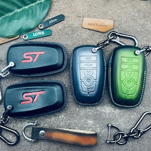 ST Red For Explorer Expedition Edge ST Escape Fusion Focus 2026 2025 Key Fob Cover Case Leather Remote Holder Pouch Clip Keychain Custom