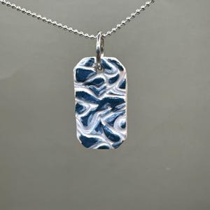 swirly pendant