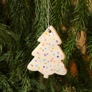 tree ornament #25