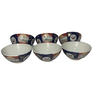 Japanese Hand-painted Imari bowls