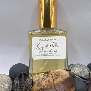 Vanilla Almond Natural Perfume: Slow-Crafted Aromatic Perfume