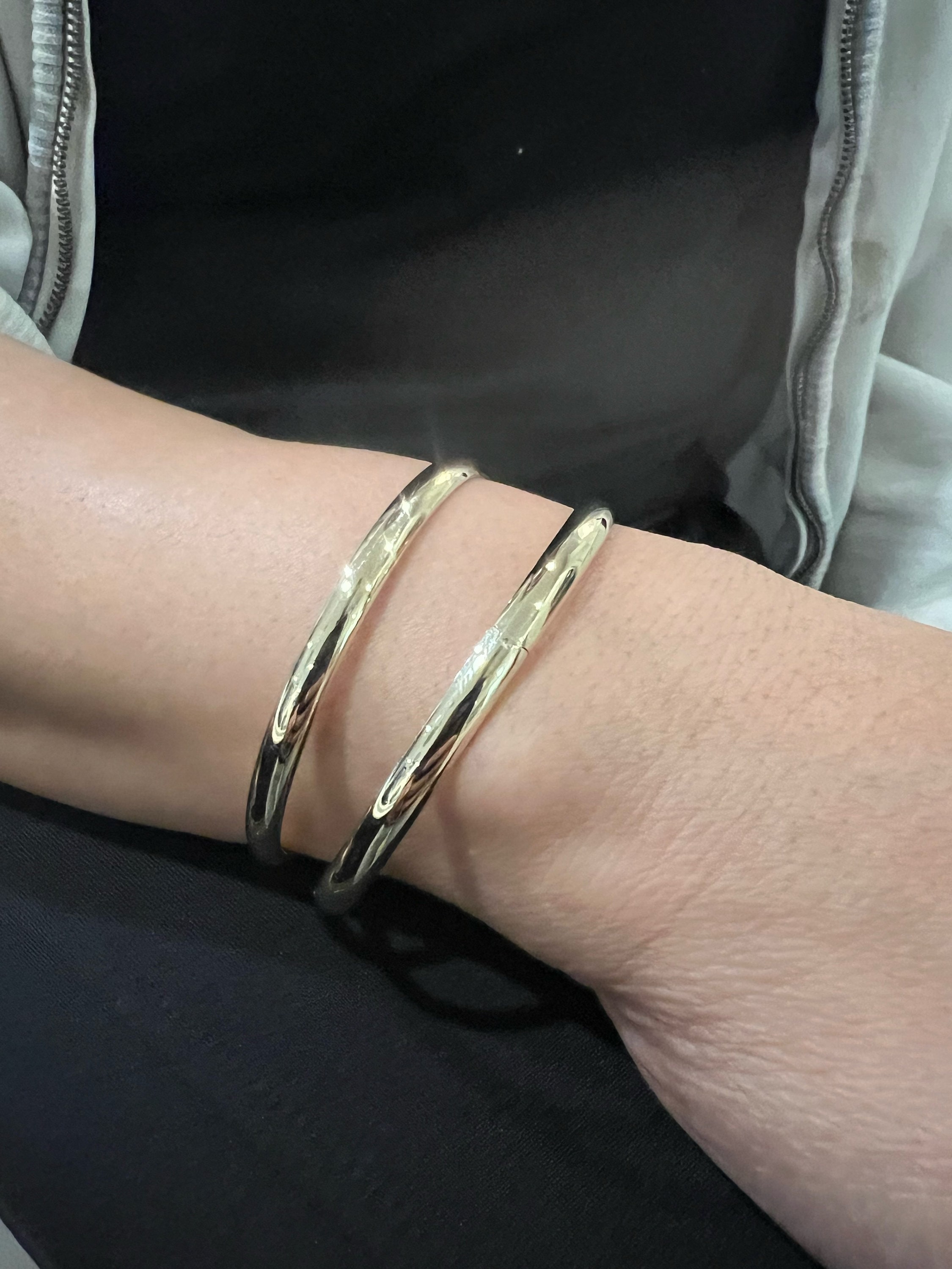 10K Yellow Gold Bangle Bracelet - 10K Real Yellow Gold