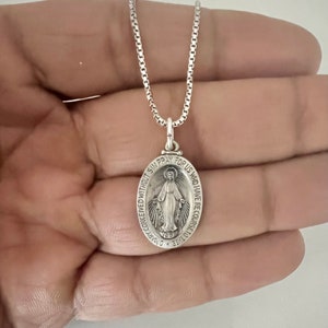 Sterling Silver Miraculous Mary Pendant, Antiqued Virgin Mary 28mm Oval Pendant, Optional Sterling Silver 1.3mm Box Necklace, Men&Women Gift