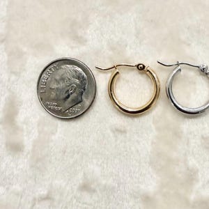 10K Gold Hoop Earrings Minimalist Thin Hoops-Everyday Small Mini Lite Gold Hoops-Gift for Her afbeelding 7