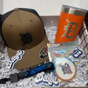 Gifts from Detroit - Michigan Gift Box featuring 20 oz tumbler, old Detroit style D brimmed hat, and car freshener