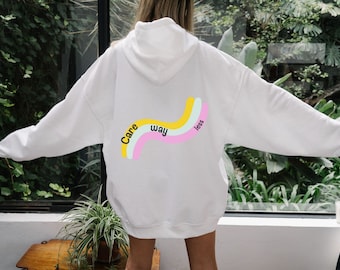 Zorg veel minder | dames hoodie, trendy sweatshirt, vsco hoodie, schattige hoodies, oversized hoody, tumblr, positiviteit, quote