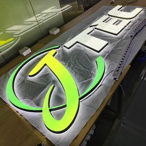 Letras de canal LED personalizadas, Letrero retroiluminado metálico, Letra iluminada frontal de acrílico, Letreros de caja de luz de acero inoxidable, Letreros publicitarios para exteriores