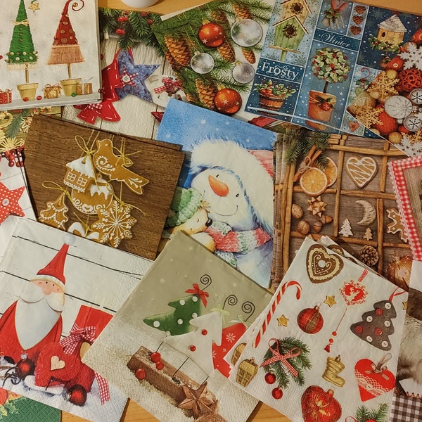 Serviettes de Noël Mix pack, Serviettes surprise pour le découpage, arbre de Noël, pain d’épices, bonhomme de neige, flocons de neige, cônes, Santa Klaus, Rudolph