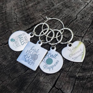 Knitting addict stitch marker set: 4 stainless steel knitting themed stitch markers sassy funny knitting quotes, slip rings for knitting