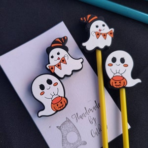 Knitting needle stoppers/ knitting needle keepers: Halloween Ghosts set of 2 needles stoppers, silicone stitch stoppers, spooky ghost stops