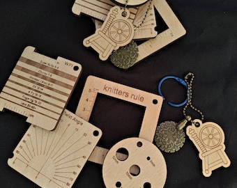 Spinner&#39;s toolkit: wraps per inch (WPI), twist angle, diz, knitting gauge rule, yarn cutter, hand spinning tools, laser engraved wood