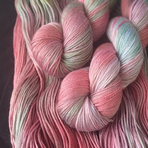 Hand dyed bamboo/cotton yarn: 5ply "Holly Berry" 50g/145m pink/white/mint tonal dyed yarn, bamboo viscose blended yarn, vegan pastel yarn