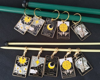 Tarot card stitch markers sets: choose your clasps, knitting and crochet stitch markers, tarot cards, Major arcana, divination, Wicca pagan