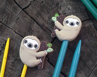 Knitting needle stoppers/knitting needle keepers: set of 2 tree sloth needles stoppers silicone end toppers grey sloth  knitting needle caps