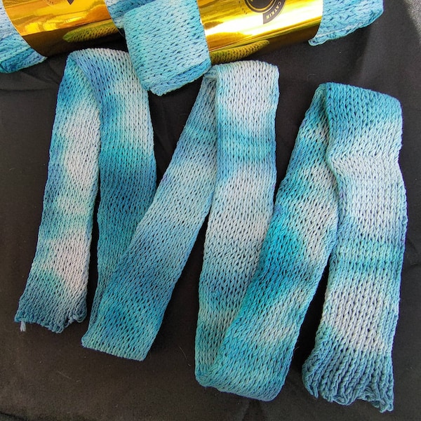 Chaussette double tricotée en coton teint à la main: 4ply "Shibori tie dye" 100g/400m auto-rayant bleu ciel indigo Fil de chaussette en coton 100% fil de coton