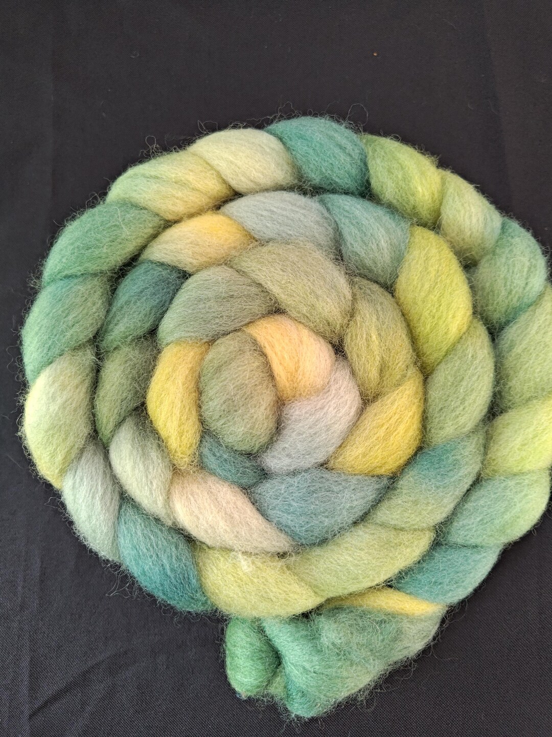Hand Dyed NZ Corriedale Wool Fibre-spinning Fiber 