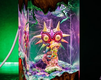Diorama M.a.jor.a Mask Resin Lamp, Handmade Zel.da  gift, Legend of Z resin Night light, epoxy resin, custom, Handmade Resin Wood Lamp, gift