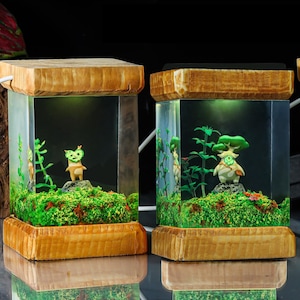 Anime lamp Decoration, Custom anime Night Lamp, epoxy resin lamp, Handmade Resin & Wood Lamp, Custom Night Light, Handcrafted Gift