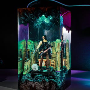 Lu.cy & John.ny artisan resin lamp, cyberpunk lamp, character handmade resin lamp, artisan lamp, idea gift, table lamp