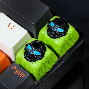 Skull keycap, Ailen keycap, Mask keycap for cherry MX keyboard, Artisan Handmade Keycap, Custom keycap, Resin Keycap, Gift ideas