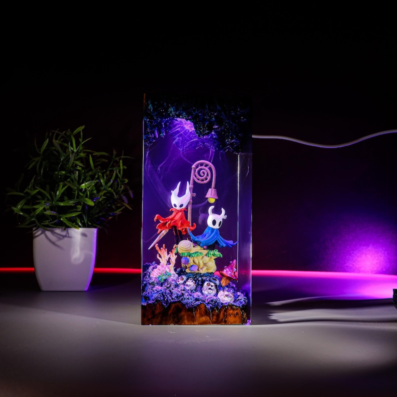 Hollow Knight Resin Lamp – Handmade LED Night Light | Christmas Gift for Gamers | Indie Game Diorama Decor image 4