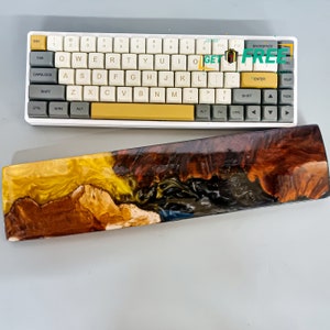 Resin and Wood Wrist Rest, Yellow Resin Wrist Rest, Custom Wrist Rest, Keyboard Wrist Rest, Wood Wrist Rest, Handmade Wrist rest, Gift ideas