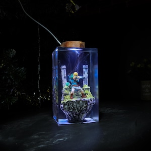 Li.nk Zel.da Resin Lamp, Link Ze.ld.a and Master Sword Resin Table lamp Anime Lamps, custom resin night light Christmas Gift for him game pc image 5