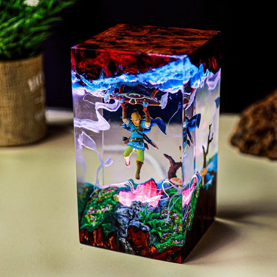 Li.nk Zel.da Resin Lamp, Link Ze.ld.a and Master Sword Resin Table lamp Anime Lamps, custom resin night light Christmas Gift for him game pc