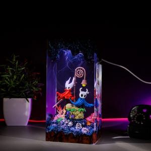 Hollow Knight Resin Lamp – Handmade LED Night Light | Christmas Gift for Gamers | Indie Game Diorama Decor image 12