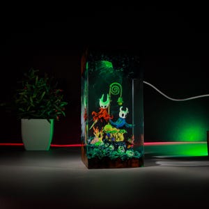 Hollow Knight Resin Lamp – Handmade LED Night Light | Christmas Gift for Gamers | Indie Game Diorama Decor image 7