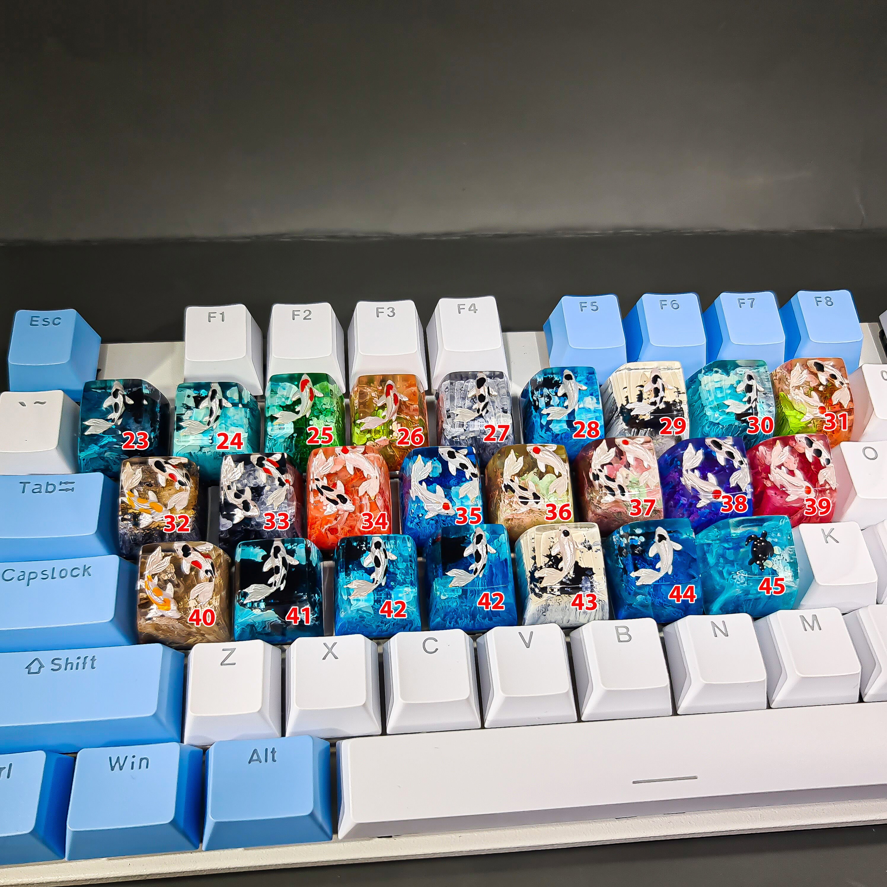 Artisan keycap Hello Caps キーキャップ Artisan keycap Hello Caps キーキャップ - メルカリ