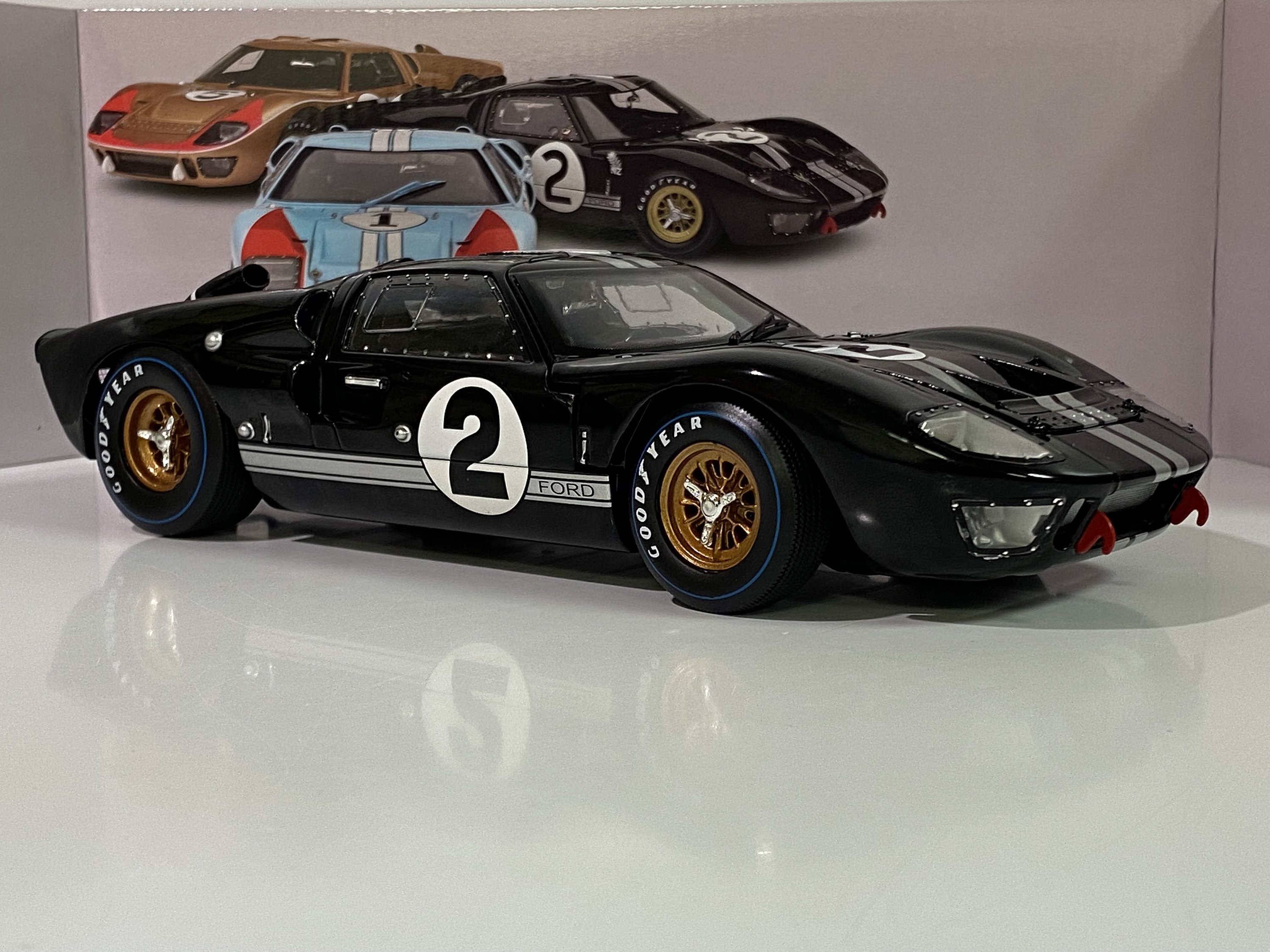 Shelby Collectibles 408 1966 Ford GT-40 