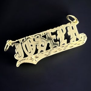 Exquisite Retro 14K, 10K solid gold personalized name pendant: old english font with detailed underline design