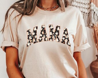 Floral Ghost Mama Halloween Shirt - Spooky Mom Tee